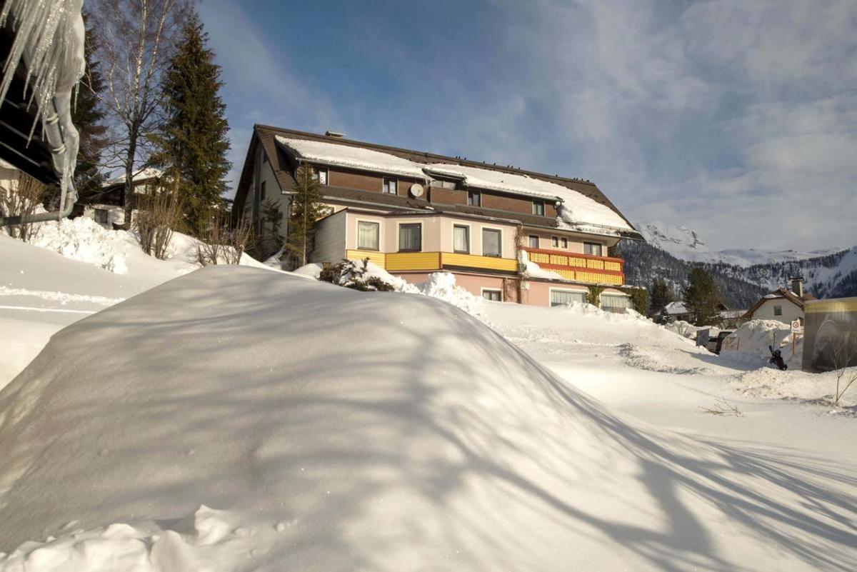 Hotel Pension Sonnenuhr Tauplitz Esterno foto